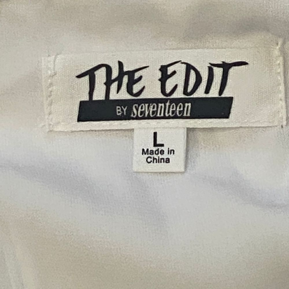 SOLD - The Edit by Seventeen Size L Spaghetti Strap Halter Sleeveless Romper NWT - Picture 6 of 15